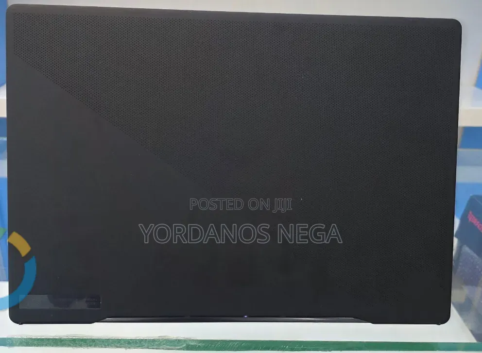 New Laptop Asus ROG Zephyrus G15 16GB Intel Core i9 SSD 1T