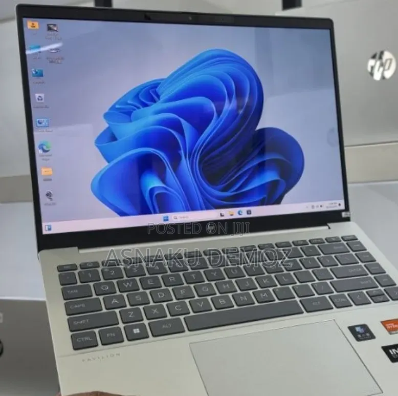 New Laptop HP Pavilion 14 32GB AMD Ryzen 7 SSD 1T