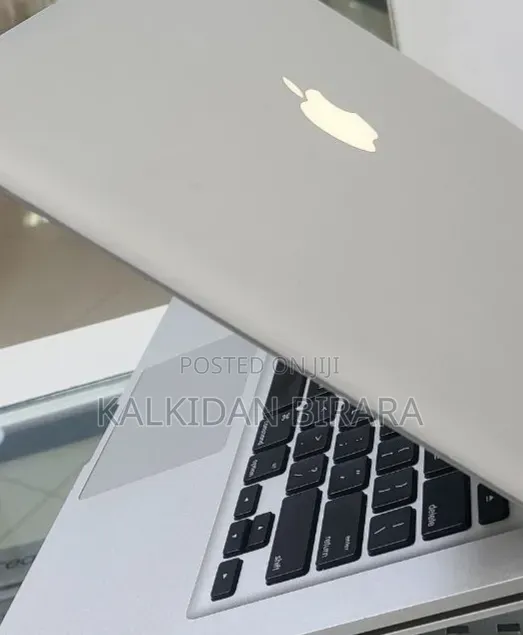 New Laptop Apple MacBook Pro 2011 8GB Intel Core i5 HDD 500GB