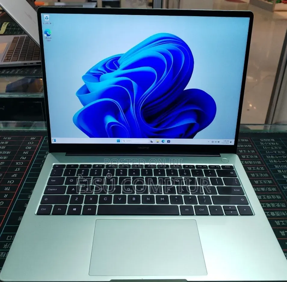 New Laptop Alienware M11X-R2 16GB Intel Core i5 SSD 512GB