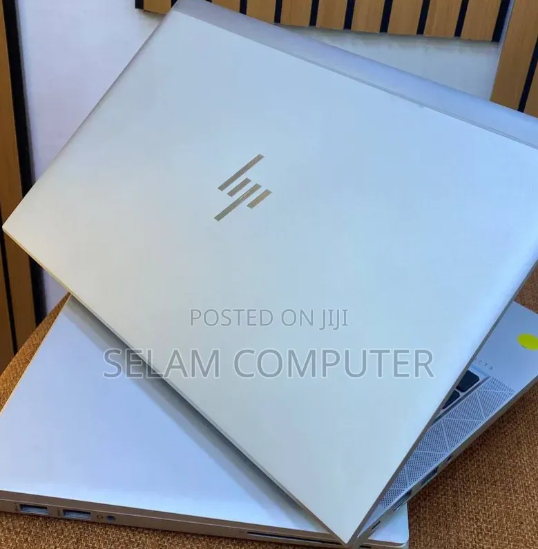 New Laptop HP EliteBook 830 G8 16GB Intel Core i5 SSD 512GB