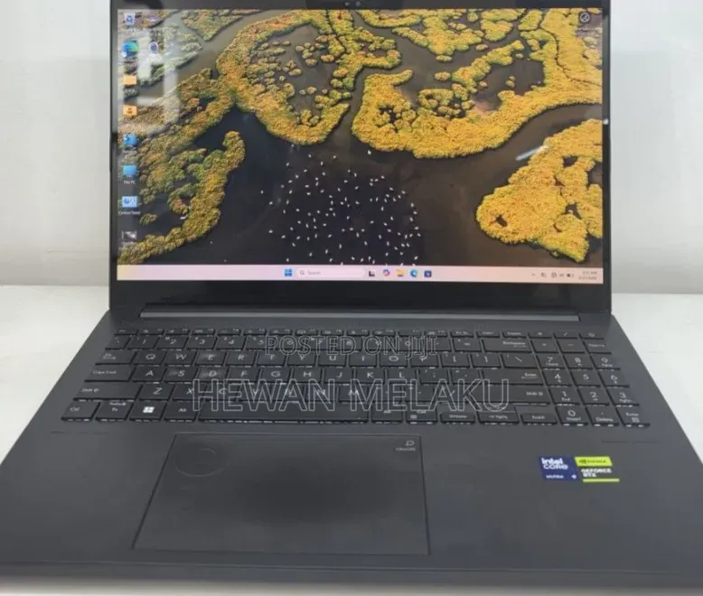 New Asus VivoBook Pro 15 N580VD 16GB Intel Core Ultra 9 SSD 512GB
