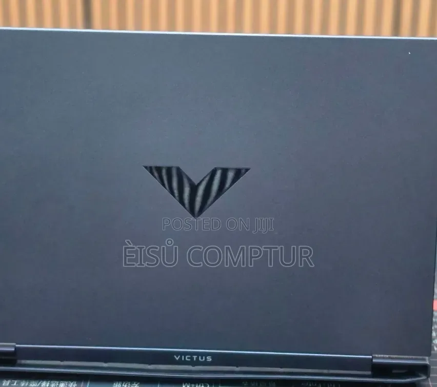 New Laptop HP Victus 16 8GB AMD Ryzen 5 SSD 512GB