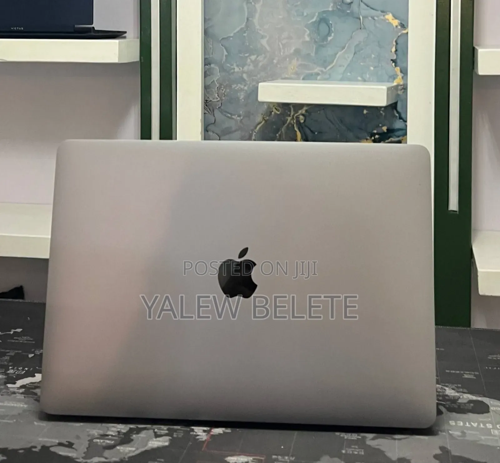 New Laptop Apple MacBook Pro 2020 M1 8GB Apple M1 Pro SSD 512GB