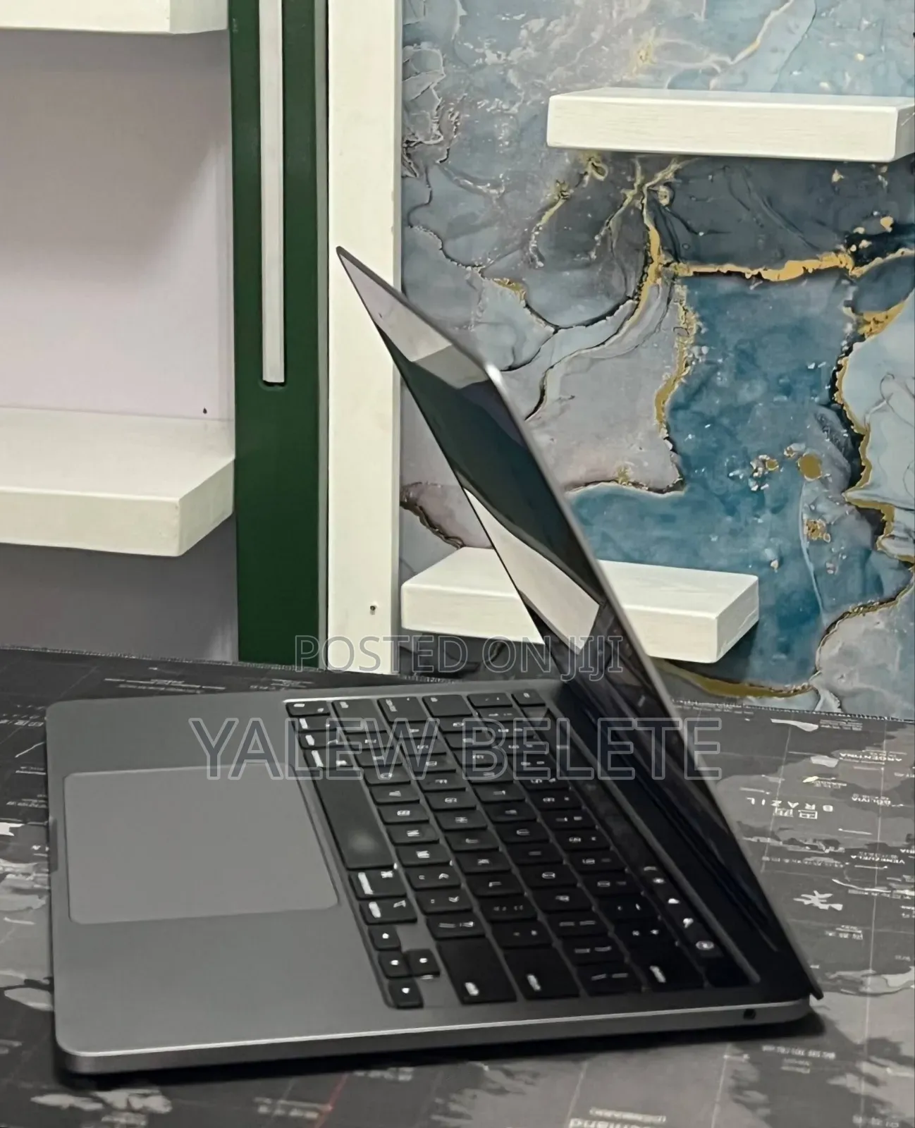 New Laptop Apple MacBook Pro 2020 M1 8GB Apple M1 Pro SSD 512GB