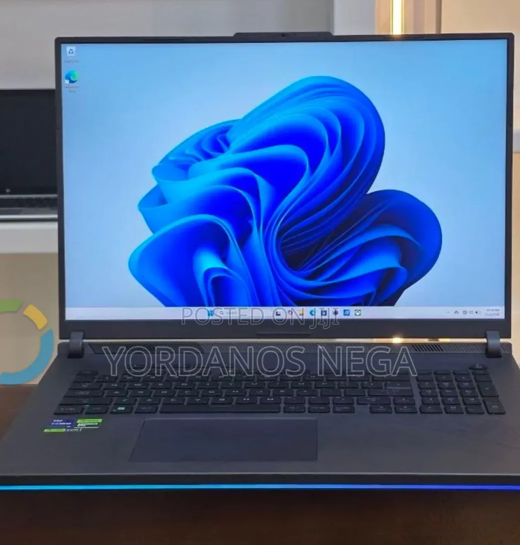 New Laptop Asus ROG Strix G18 40GB Intel Core i9 SSD 1T