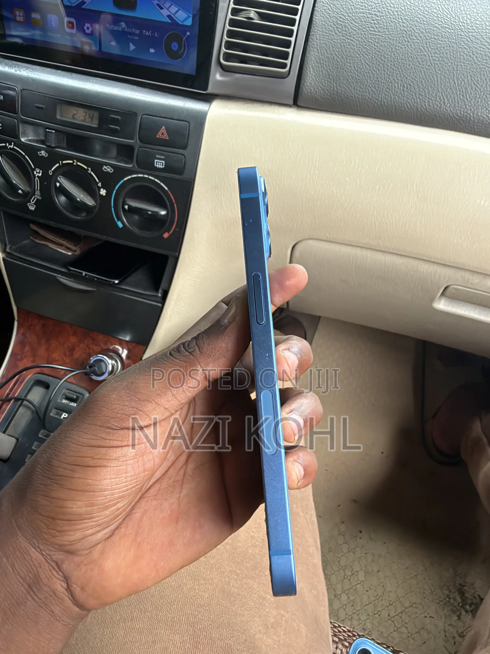 New Apple iPhone 13 128 GB Blue