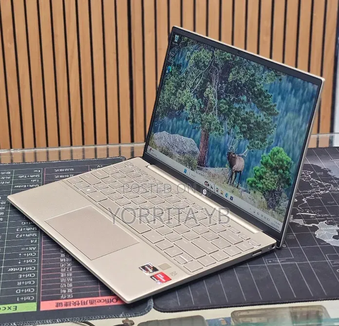 New Laptop HP Pavilion 13 16GB AMD Ryzen 5 SSD 512GB