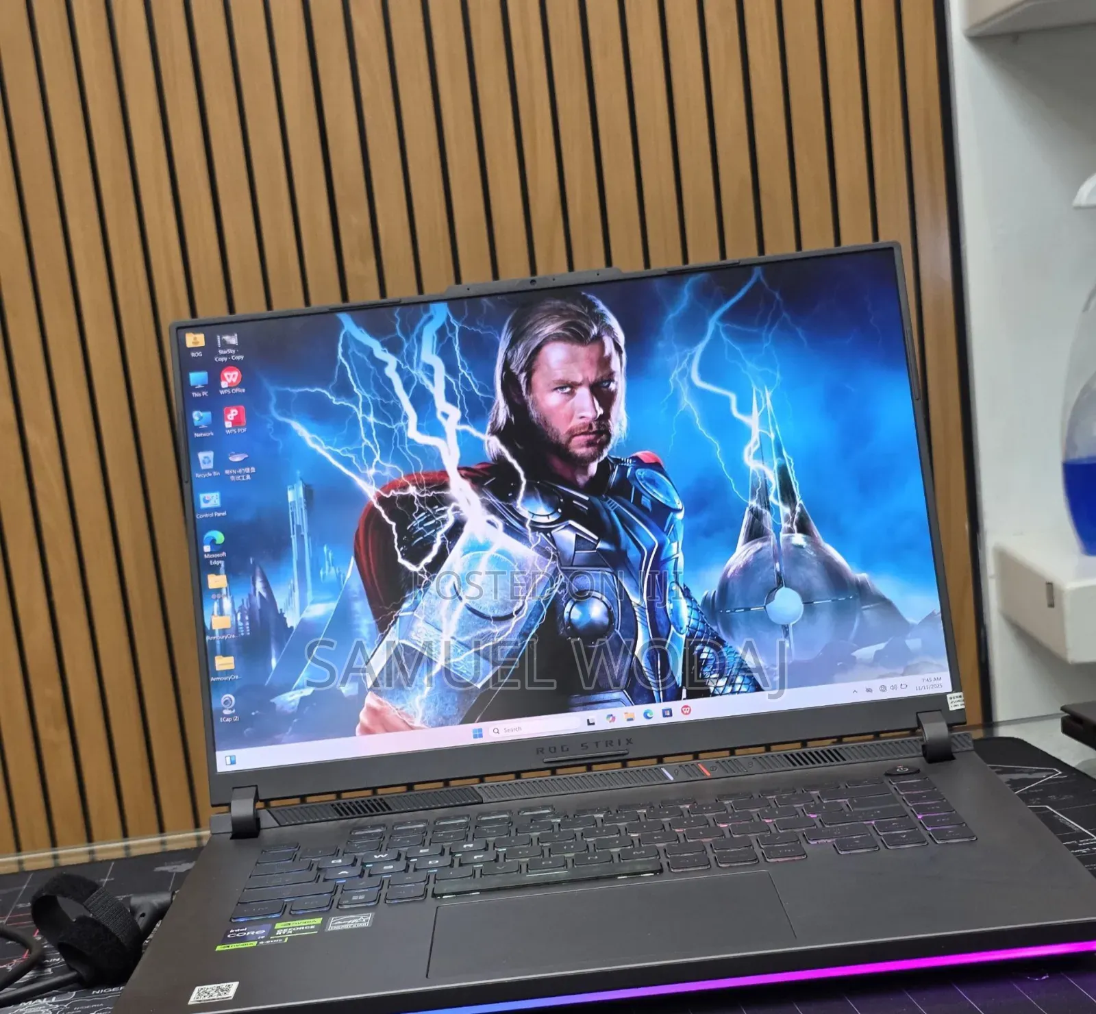 New Laptop Asus ROG Strix G15 16GB Intel Core i9 SSD 1T