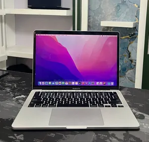 New Laptop Apple MacBook Pro 2020 32GB Intel Core i7 SSD 1T