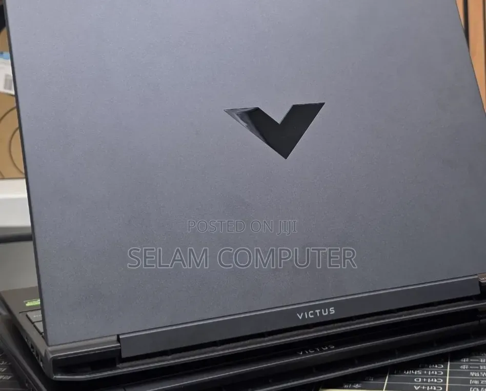 New Laptop HP Victus 15 16GB AMD Ryzen 7 SSD 512GB