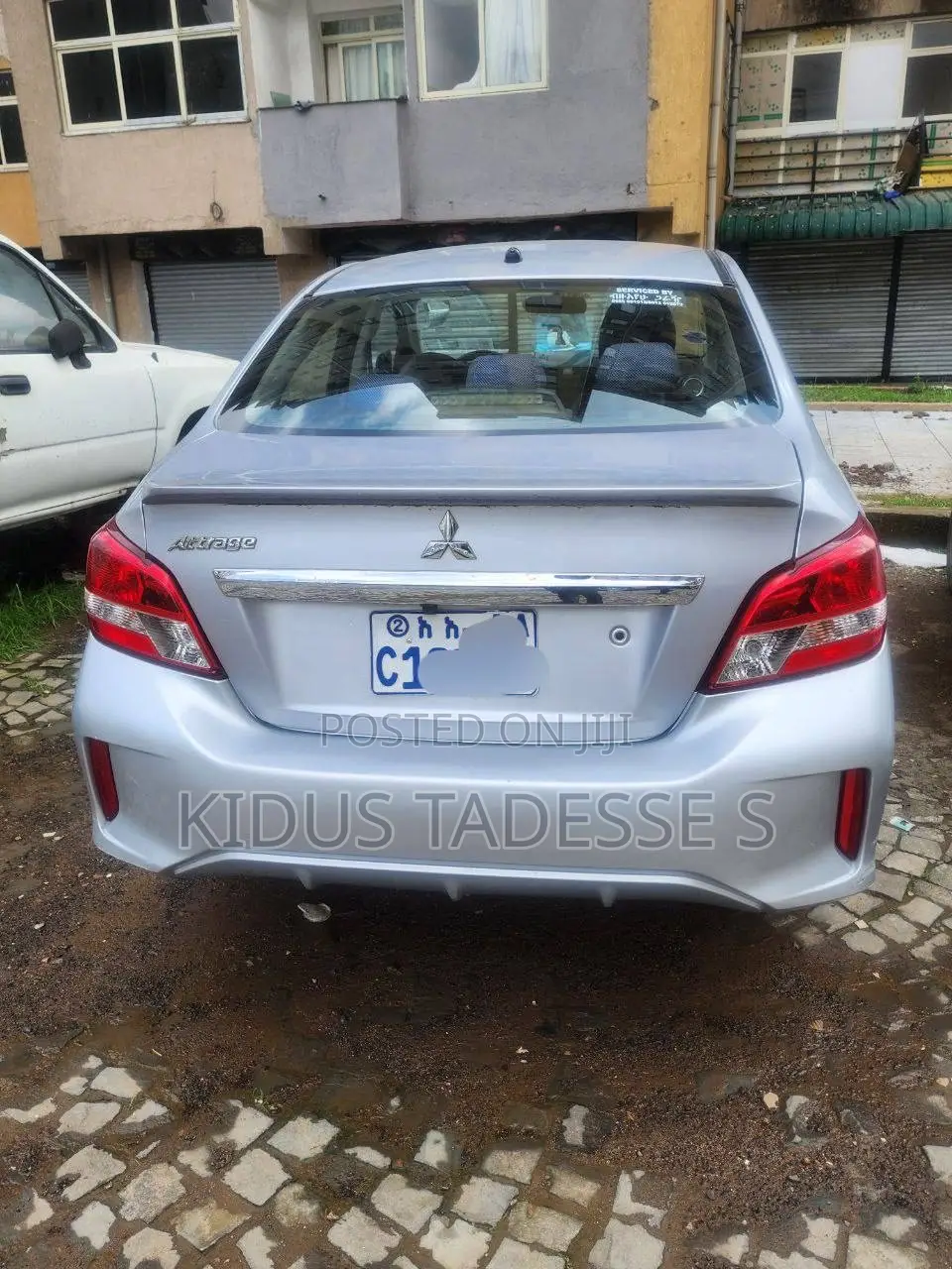 Mitsubishi Attrage 2022 Silver