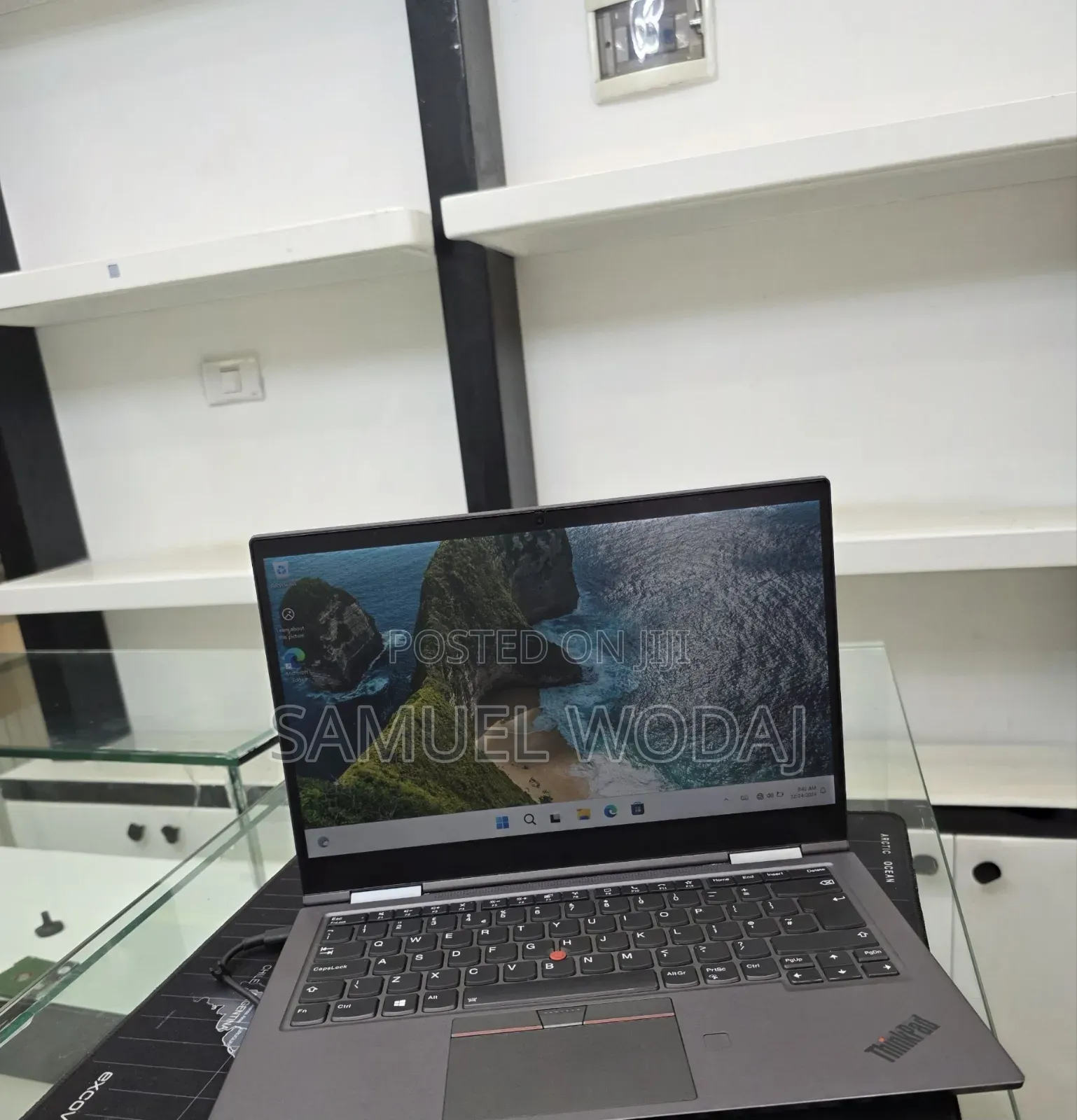 New Laptop Lenovo ThinkPad X1 Yoga 16GB Intel Core i7 SSD 512GB
