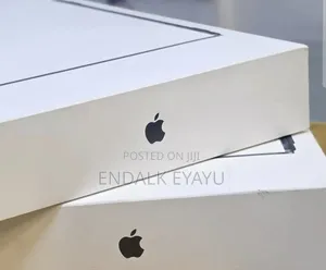 New Laptop Apple MacBook Air 16GB Apple M5 SSD 512GB