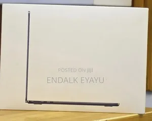New Laptop Apple MacBook Air 16GB Apple M5 SSD 512GB