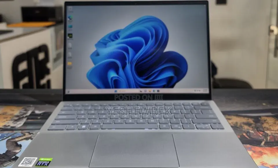 New Laptop Dell Precision 5540 16GB Intel Core i7 SSD 512GB