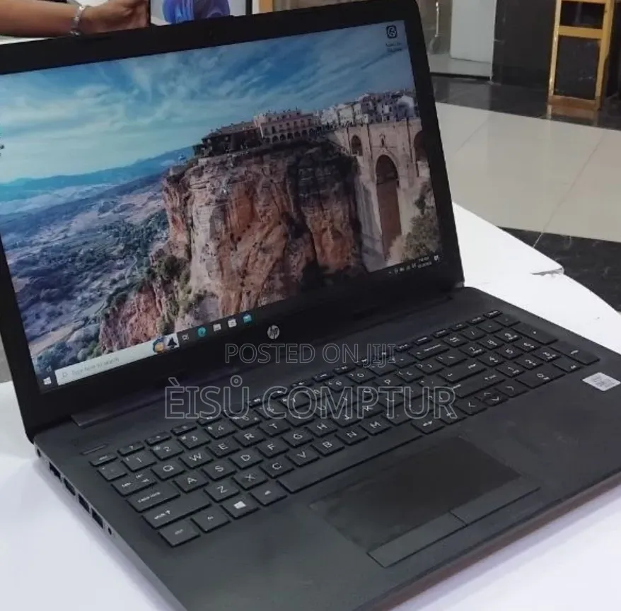 New Laptop HP Stream Notebook 8GB Intel Core i7 SSD 1T