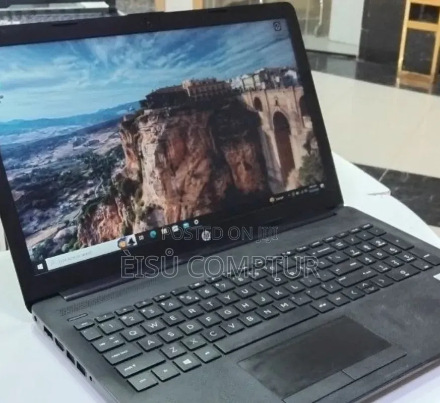 New Laptop HP Stream Notebook 8GB Intel Core i7 SSD 1T