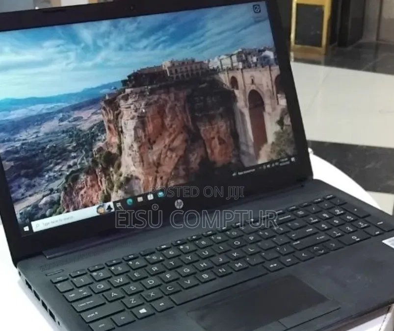 New Laptop HP Stream Notebook 8GB Intel Core i7 SSD 1T