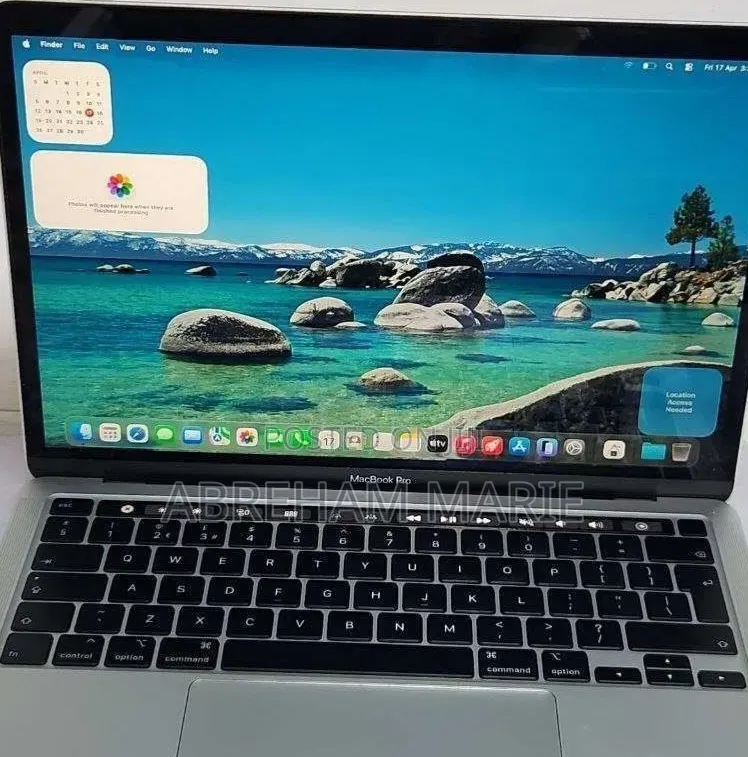 New Laptop Apple MacBook 2020 16GB Intel Core i7 SSD 512GB