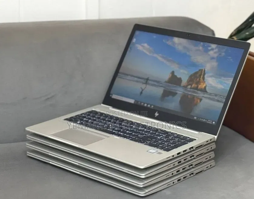 New Laptop Microsoft Surface 16GB Intel Core i7 SSD 512GB