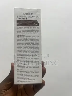 Sadoer Nourishing Coconut Oil Cleanser Charming Coconut