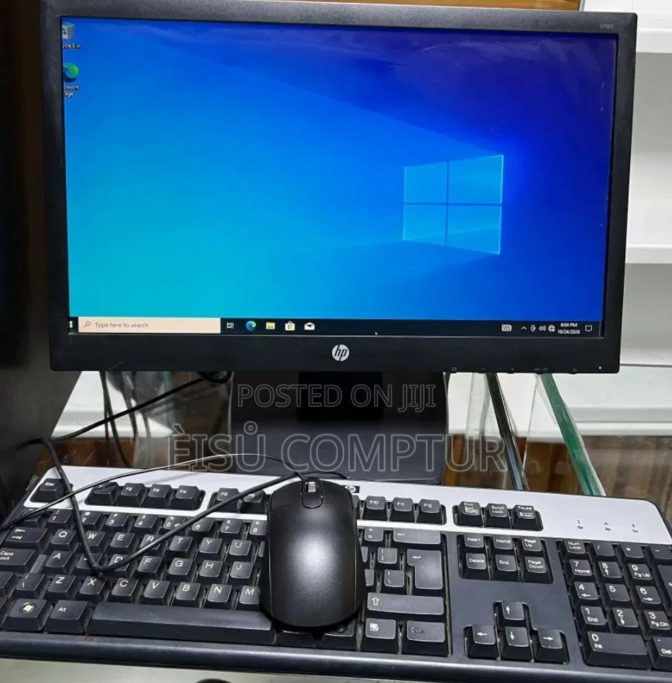 New Desktop Computer HP 280 G3 8GB Intel Core i3 SSD 500GB