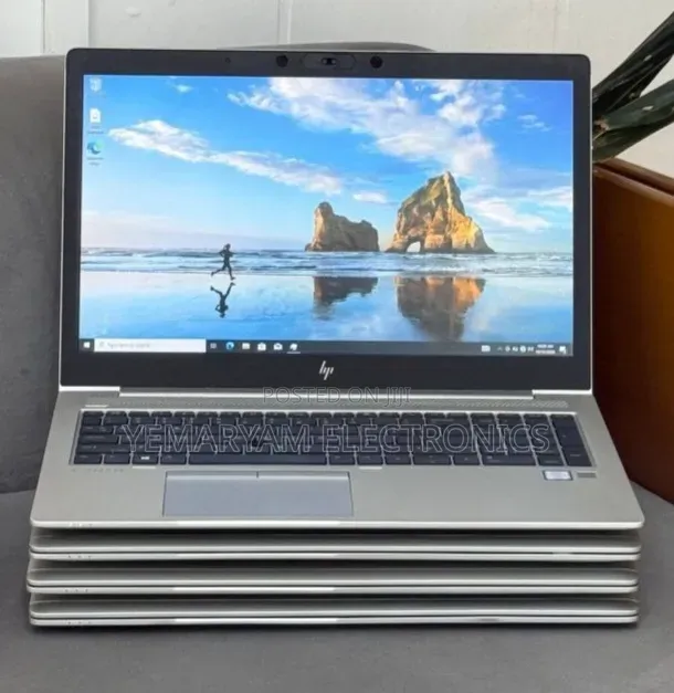 New Laptop HP EliteBook 830 G8 8GB Intel Core i5 SSD 512GB