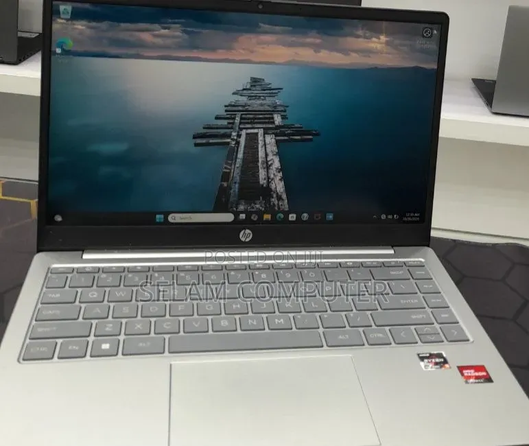 New Laptop HP Stream Notebook 16GB AMD Ryzen 5 SSD 512GB
