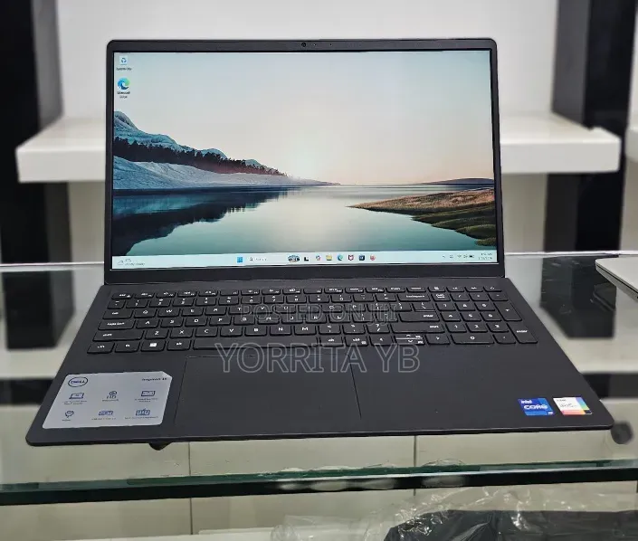 New Laptop Dell Inspiron 15 16GB Intel Core i7 SSD 512GB