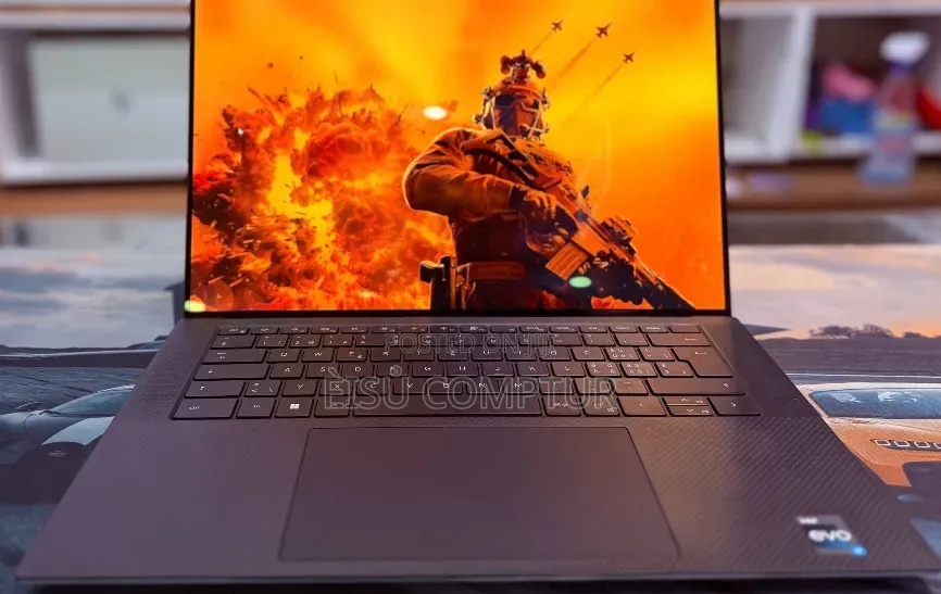 New Laptop Dell XPS 15 16GB Intel Core i7 SSD 1T
