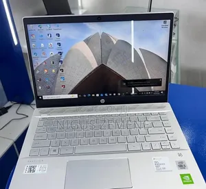 New Laptop HP Pavilion 15 8GB Intel Core i5 SSD 512GB