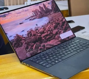 New Laptop Dell Precision 5550 16GB Intel Core i7 SSD 512GB