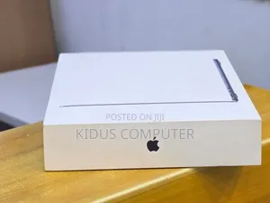 New Laptop Apple MacBook Air 2026 M5 16GB Apple M5 SSD 512GB