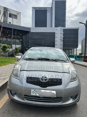 Toyota Yaris 2007 Gray