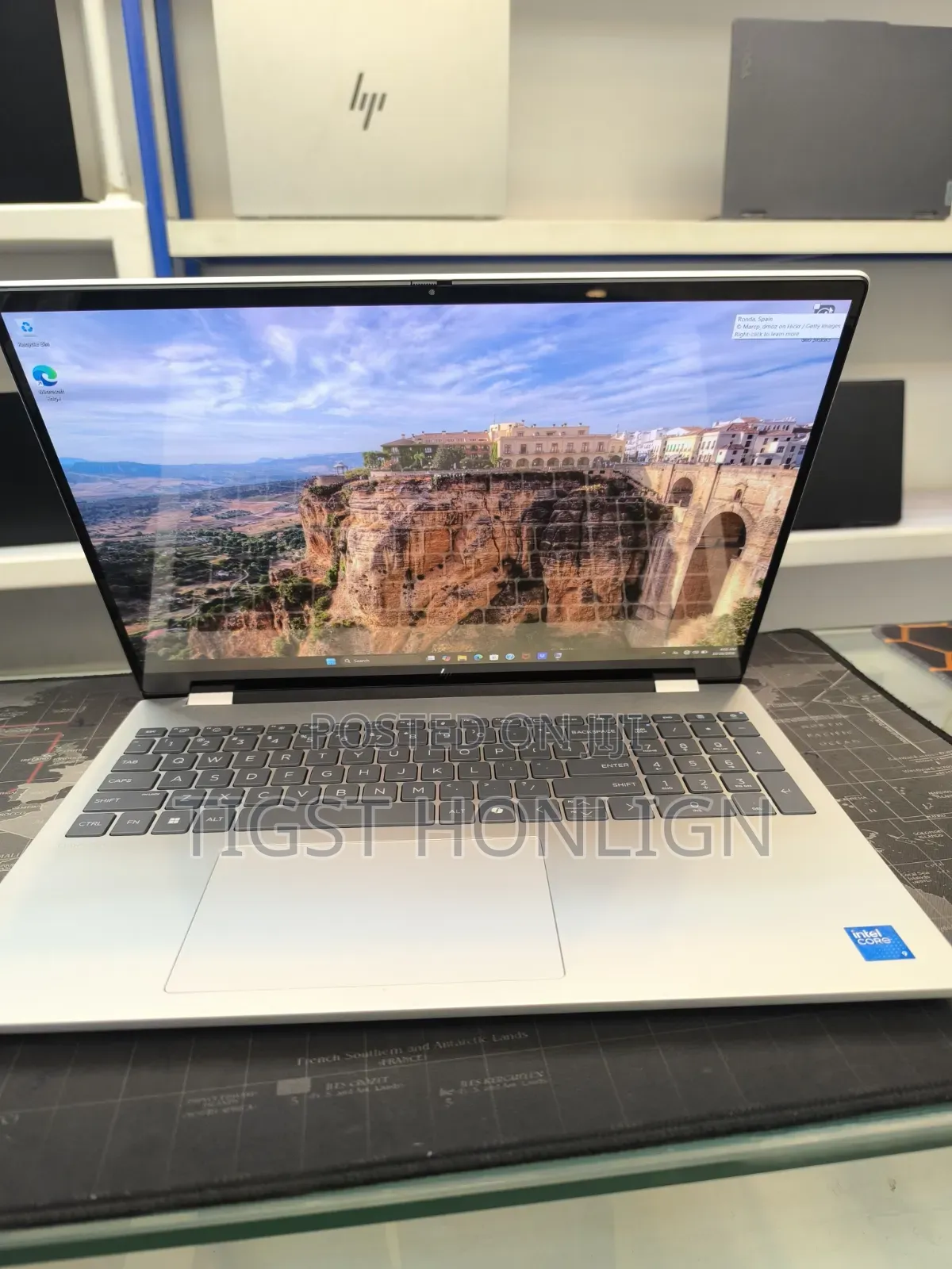New Laptop HP OmniBook 7 16" 16GB Intel Core Ultra 9 SSD 1T
