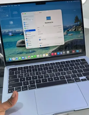 New Laptop Apple MacBook Air 2025 M4 16GB Apple M4 SSD 512GB