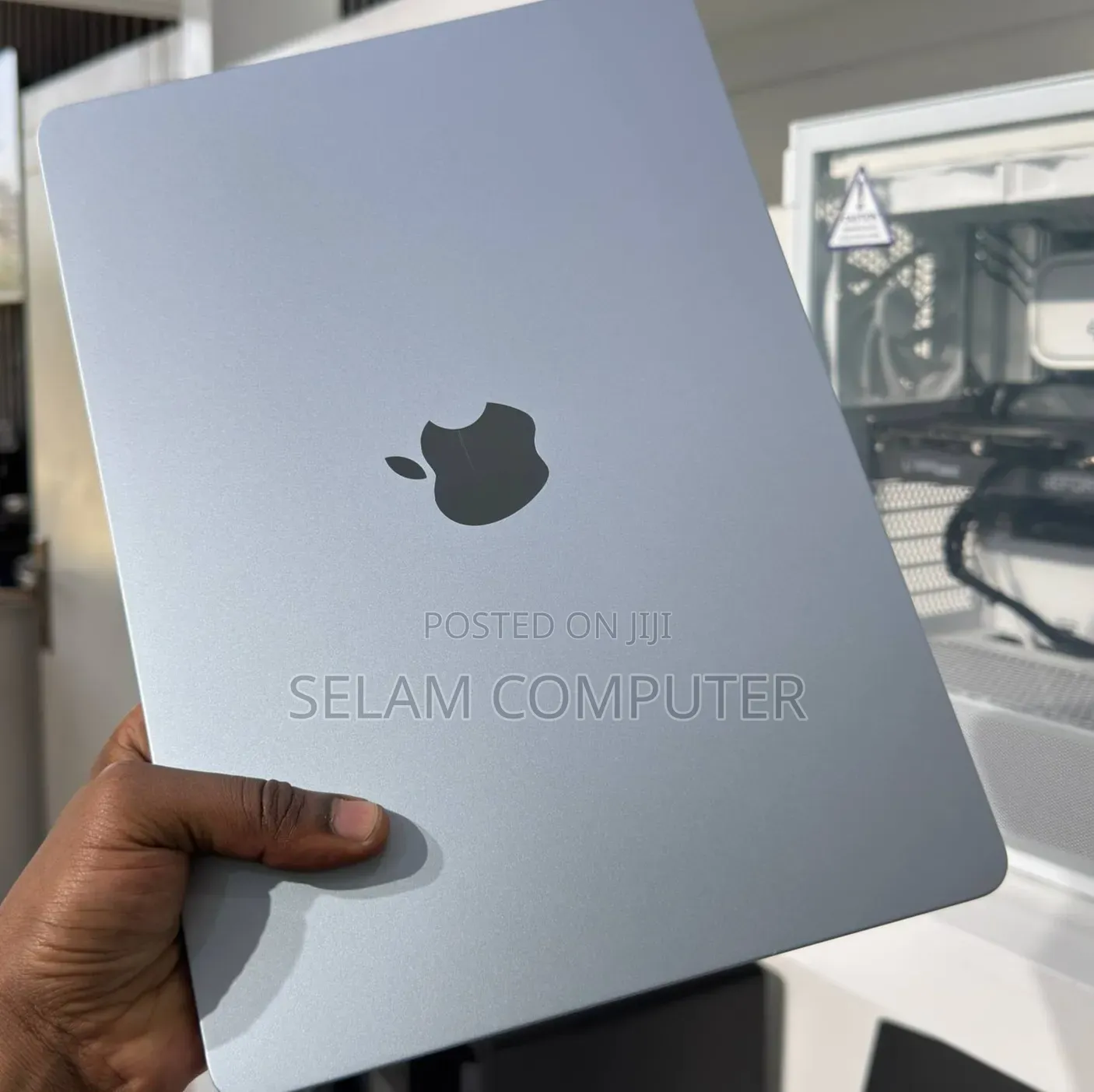 New Laptop Apple MacBook Air 2025 M4 16GB Apple M4 SSD 512GB