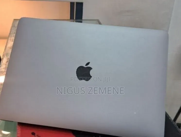New Laptop Apple MacBook Air 2020 M1 8GB Apple M1 SSD 256GB