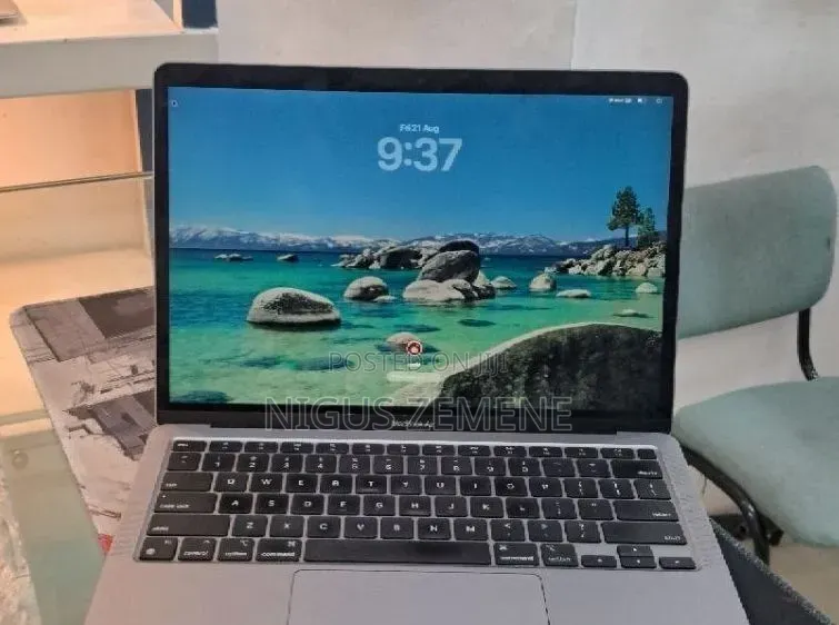 New Laptop Apple MacBook Air 2020 M1 8GB Apple M1 SSD 256GB
