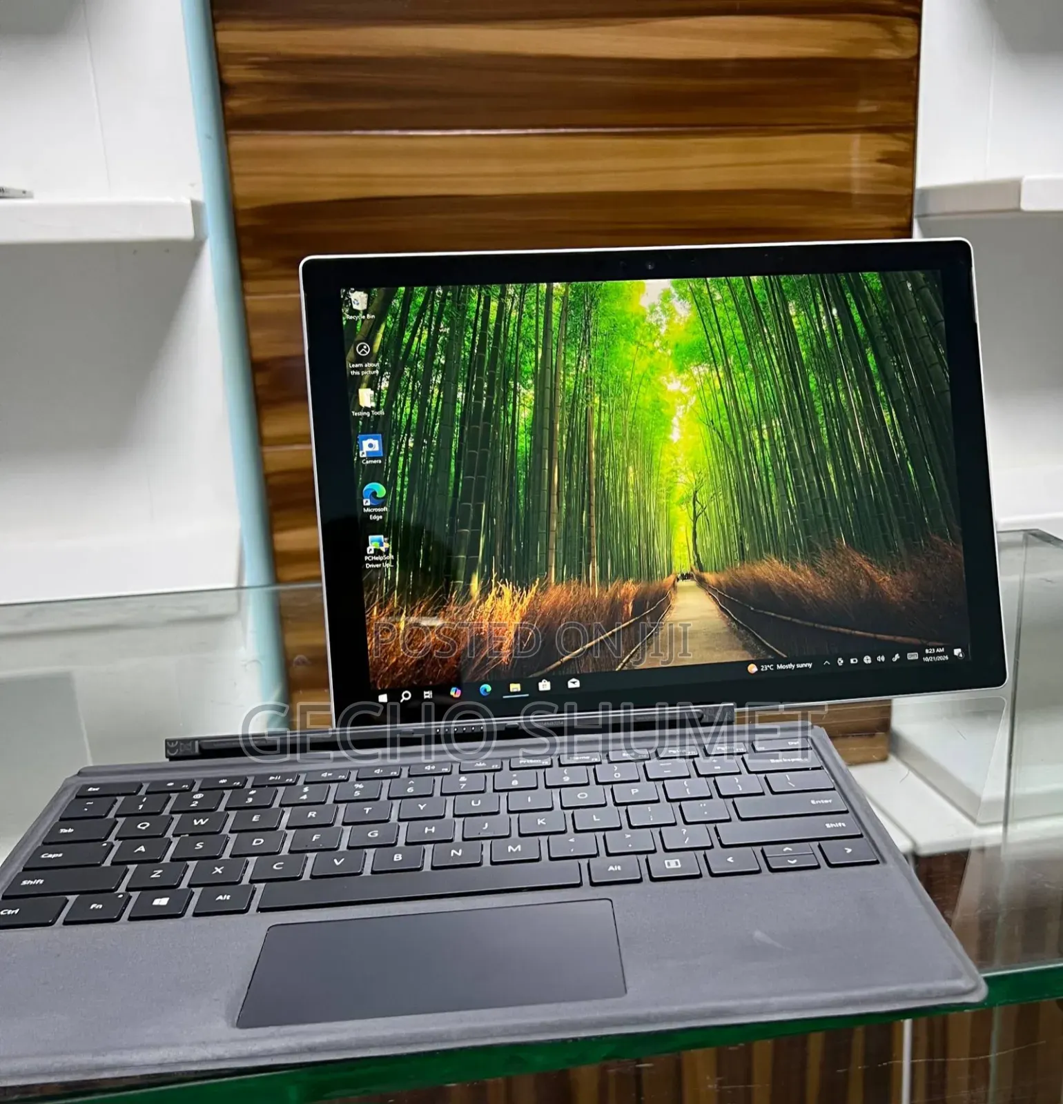 New Laptop Microsoft Surface Pro 6 8GB Intel Core i5 SSD 256GB