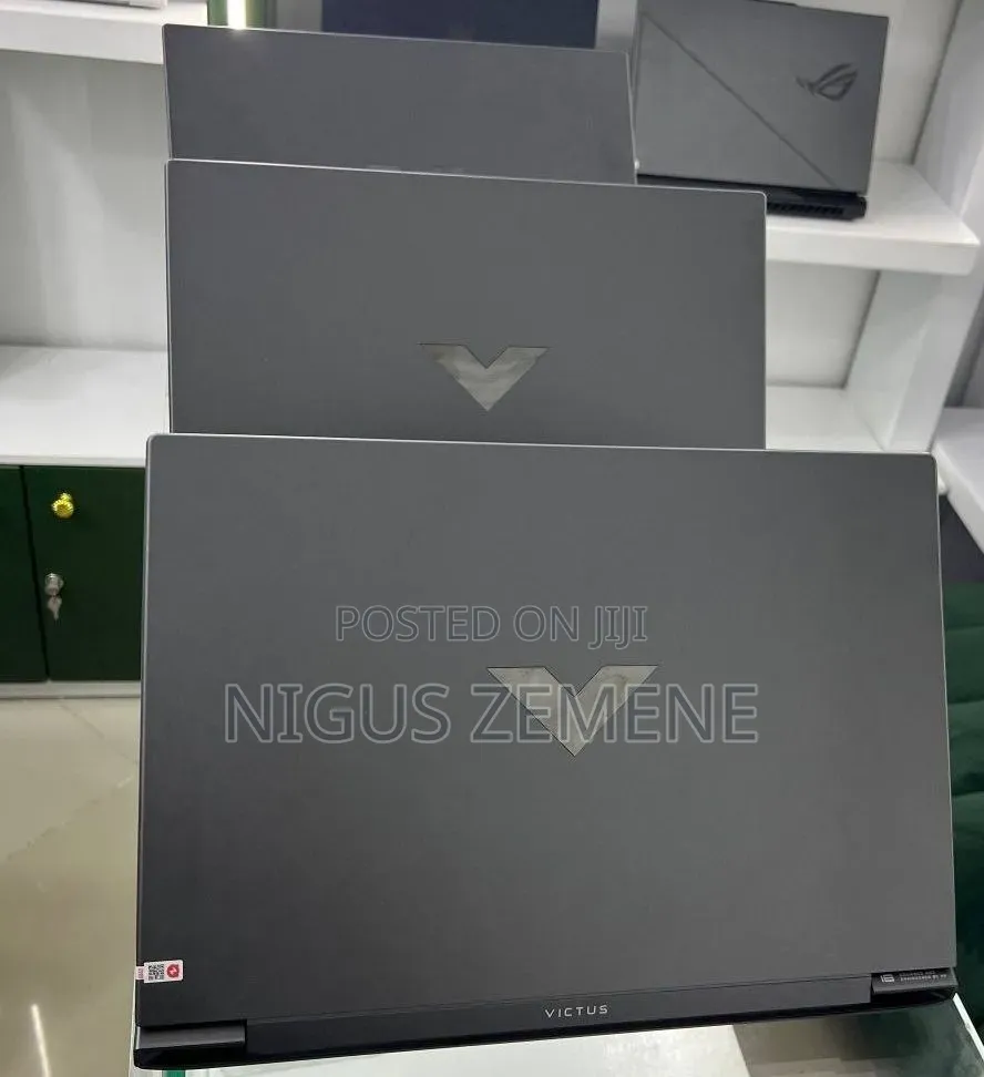 New Laptop HP Victus 16 16GB Intel Core i7 SSD 1T