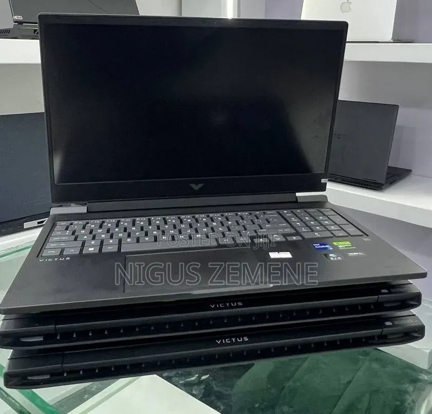 New Laptop HP Victus 16 16GB Intel Core i7 SSD 1T