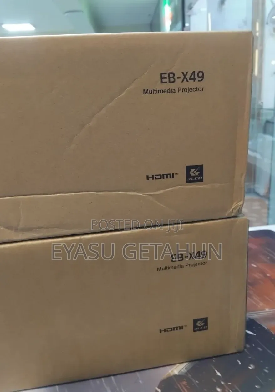 Brand New EPSON Projector
Model Name: EB -X49
( 4 Pieces Avai
