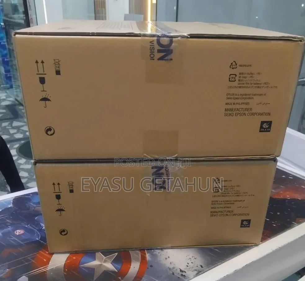 Brand New EPSON Projector
Model Name: EB -X49
( 4 Pieces Avai