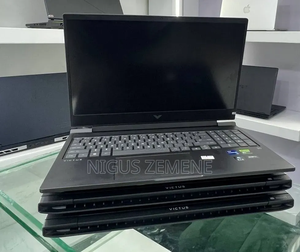 New Laptop HP Victus 16 16GB Intel Core i7 SSD 1T