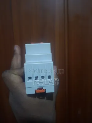 Lovato PMV 50 3-Phase Voltage Monitoring Relay