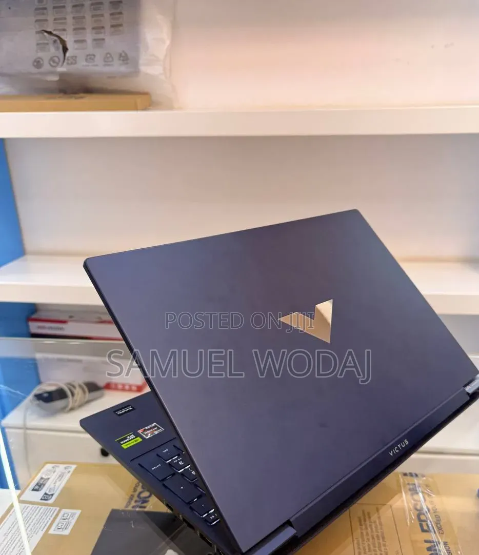 New Laptop HP Victus 15 16GB AMD Ryzen 7 SSD 512GB