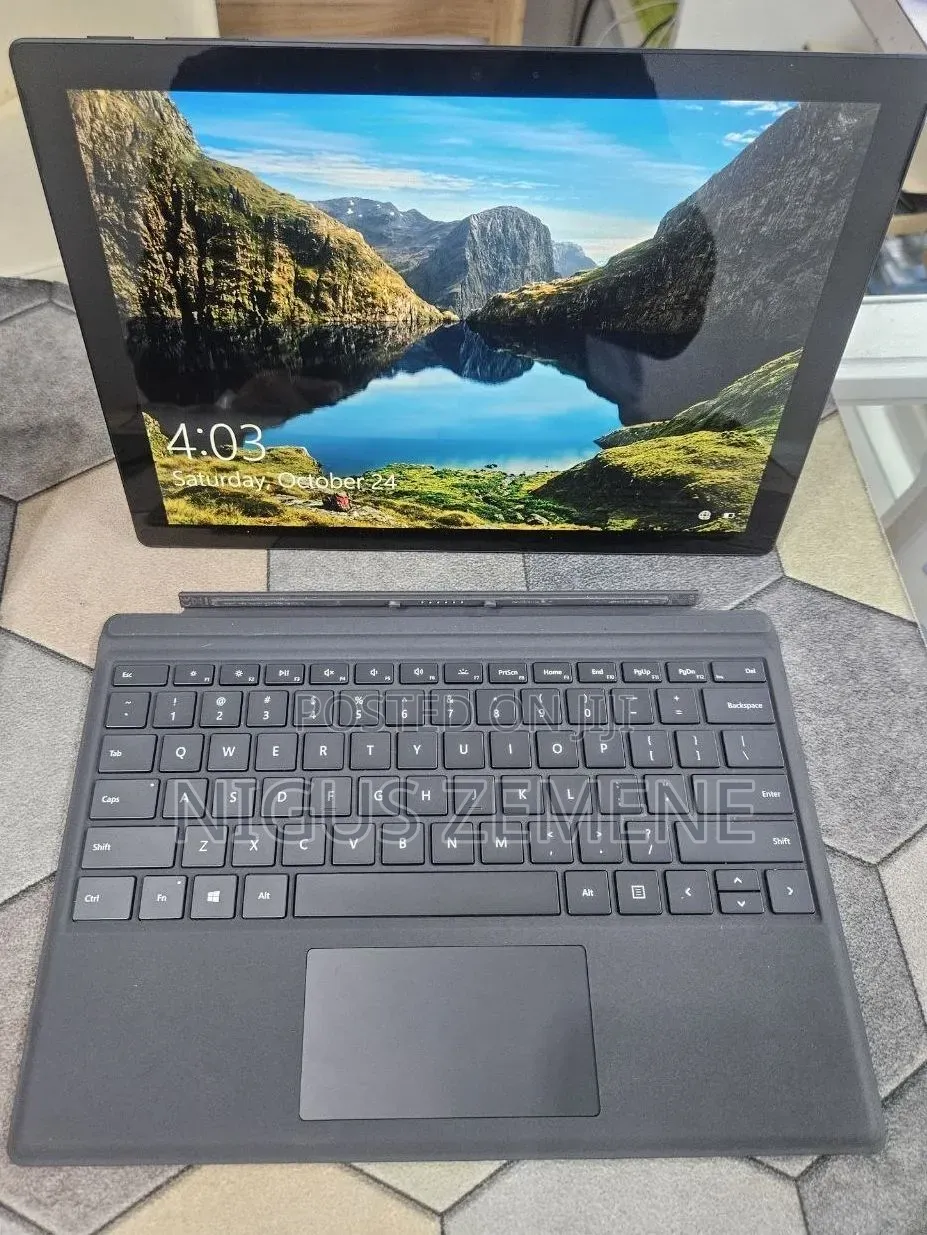 New Laptop Microsoft Surface Pro 6 16GB Intel Core i7 SSD 512GB