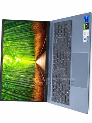 New Laptop Dell Inspiron 16 7610 16GB Intel Core i7 SSD 512GB